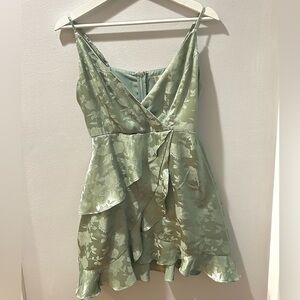 Altar’d State Women’s Medium Light Green Floral Satin Dress